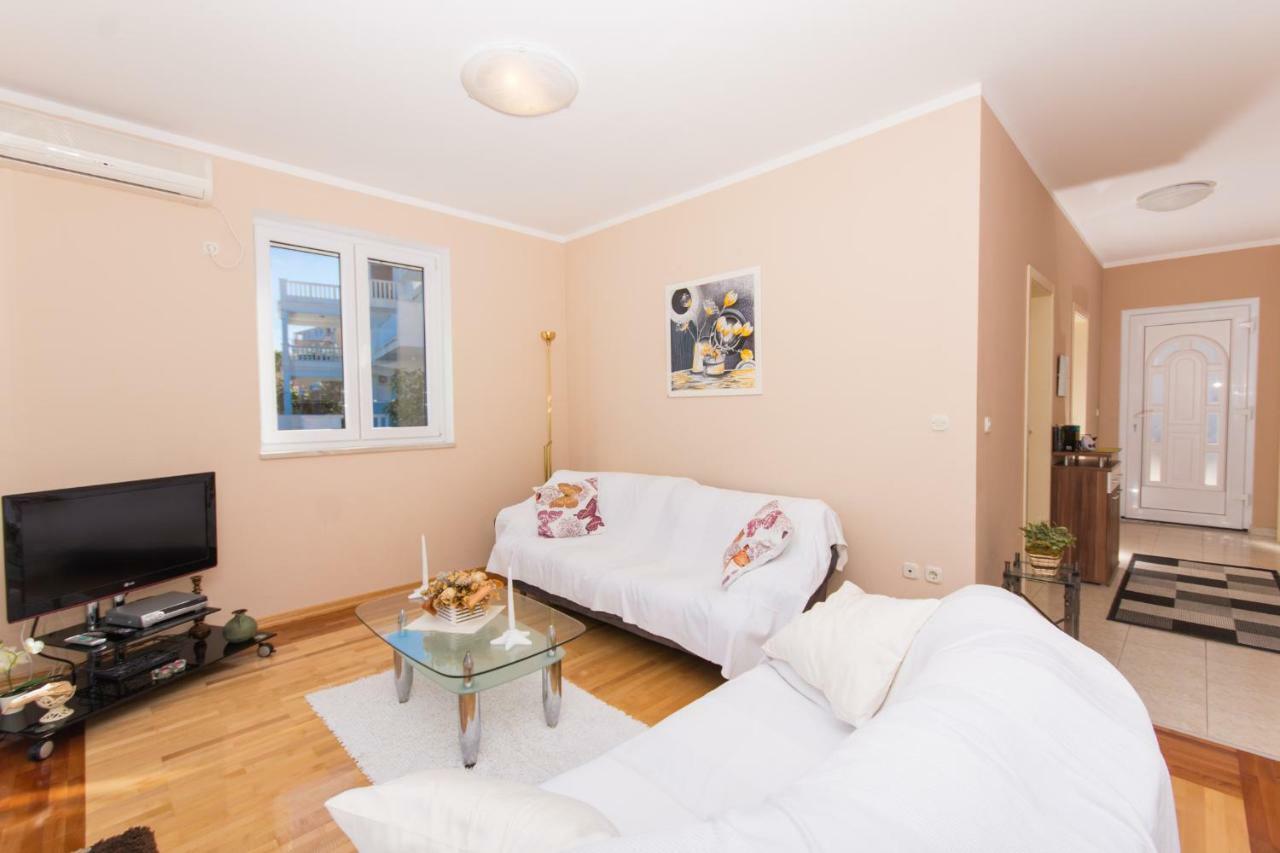 Luxury Apartment L&A Trogir Exterior photo