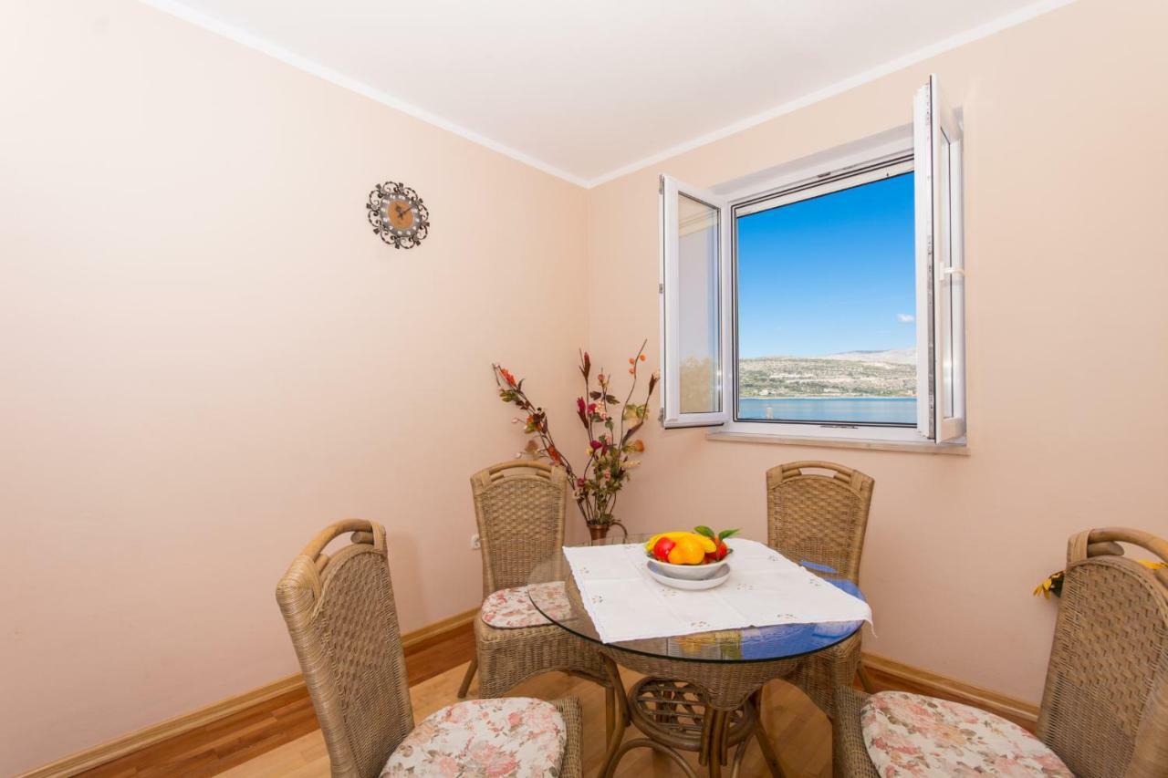 Luxury Apartment L&A Trogir Exterior photo